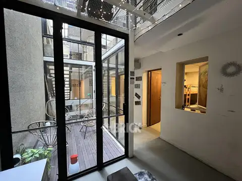 Depto Tipo Casa en Venta 40 años