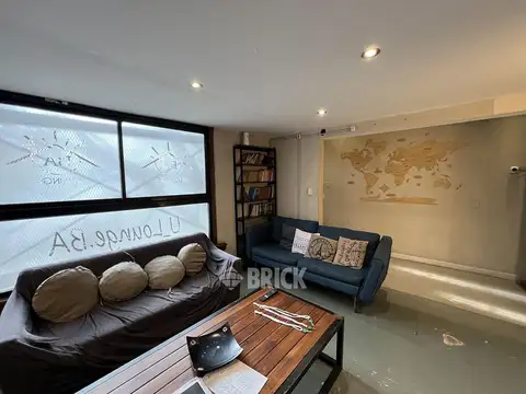 Depto Tipo Casa en Venta de 8 ambientes