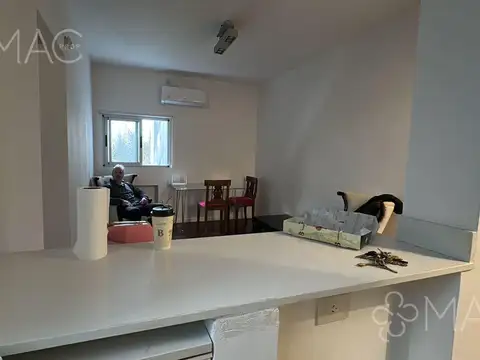 Departamento  con jardín semiprivado  Palermo Chico  Apto Profesional (502260102)