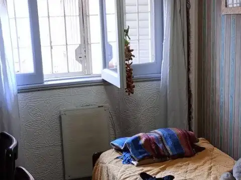 4 AMB - CONTRFRENTE- PATIO IMPECABLE