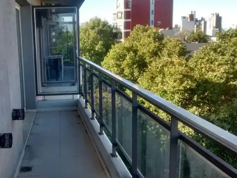 VENTA 1 DORMITORIO CON BALCON EXTRENO