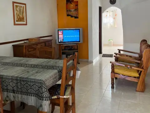 Depto Tipo Casa en Venta con 1