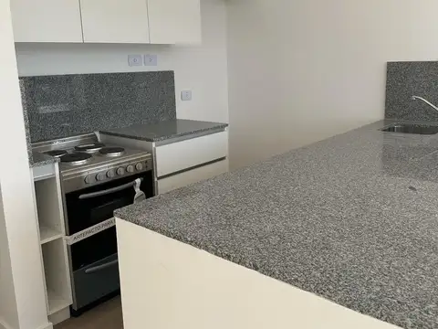 Departamento en Venta en Chacarita, USD 89.900