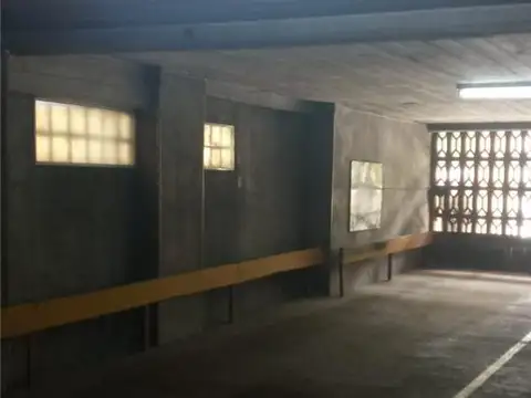 Cochera en Venta para coche grande