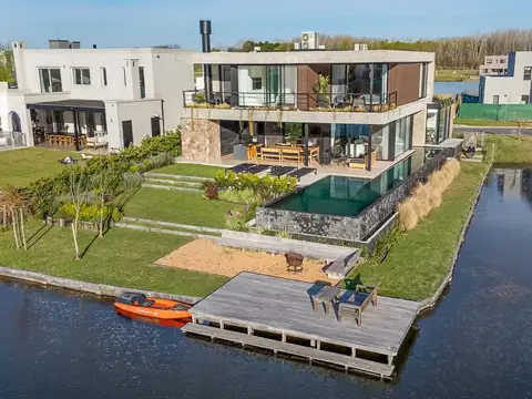 CASA 5 AMB. A LA LAGUNA, ALQ. ENERO -  VILLANUEVA