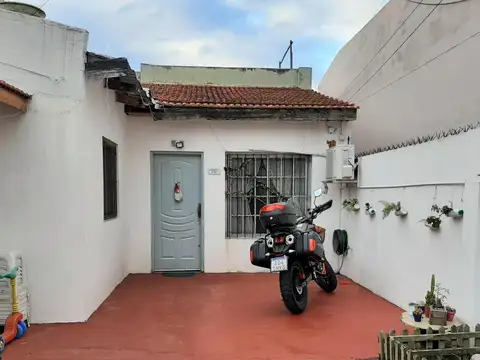Depto Tipo Casa en Venta de 4 ambientes