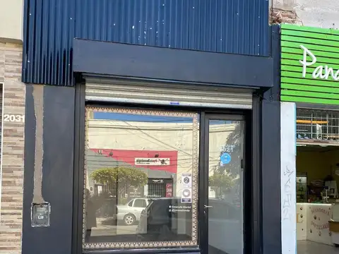 Excelente local en venta en el Centro Comercial San Juan