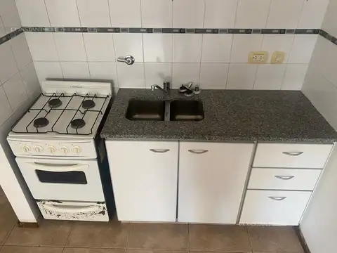 Departamento en Alquiler en La Plata, $ 390.000
