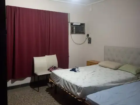 Casa 2 ambientes con 2 baños