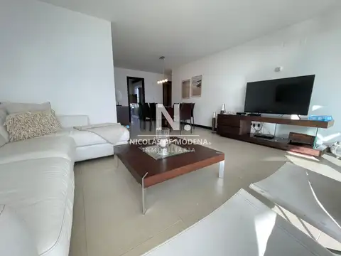 Departamento en Alquiler de 4 ambientes