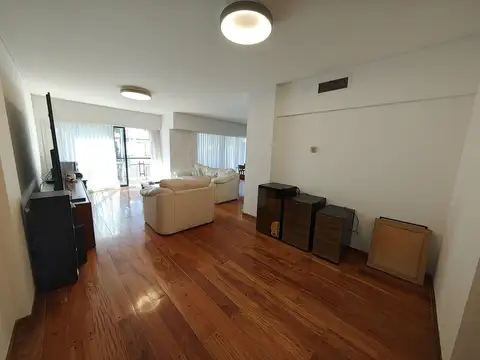 Departamento en Venta con 2 cocheras