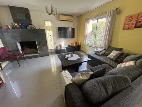 Casa en el barrio Jardines de Escobar