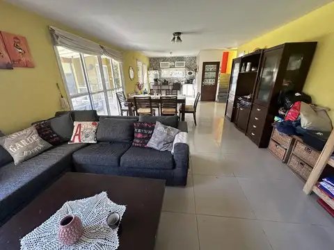Casa en Venta al Oeste