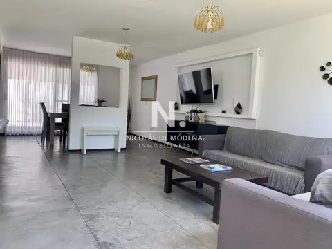 Casa en Alquiler Temporal en Playa Mansa, USD 0