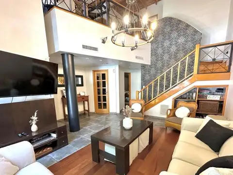 Casa en Venta de 5 dormitorios