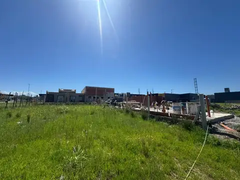 VENTA LOTE DOCTA - APTO DUPLEX 360 M2.