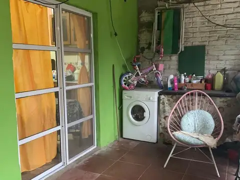 casa venta en block en  San Fernando