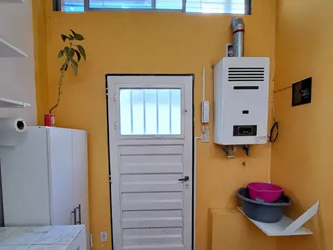 Depto Tipo Casa 2 ambientes con 1 baño