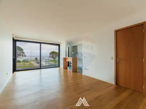 Alquiler Apto 3 dormitorios 2 garajes Forum Buceo