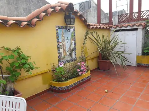 Casa 3 ambientes con 2 baños