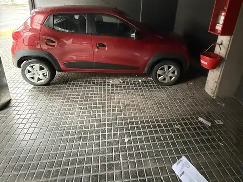 COCHERA EN VENTA- BARRIO MARTIN