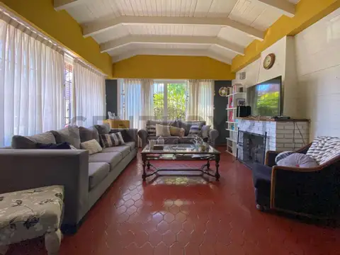 Casa en Venta en Castelar Norte, USD 290.000