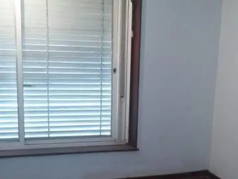 Casa en Venta en Lomas De Zamora, USD 165.000