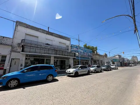 LOCAL EN ALQUILER ZARATE