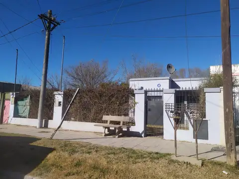 Casa - Venta - Argentina, Lobos - Mitre 900