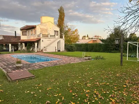 Casa en Venta en Villa Allende, USD 349.000