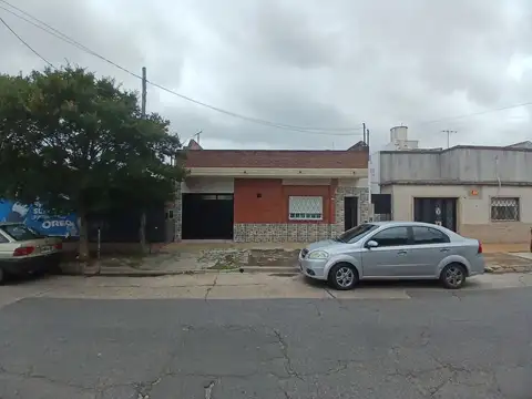 Casa - Venta - Argentina, Tres de Febrero - Parodi 4268