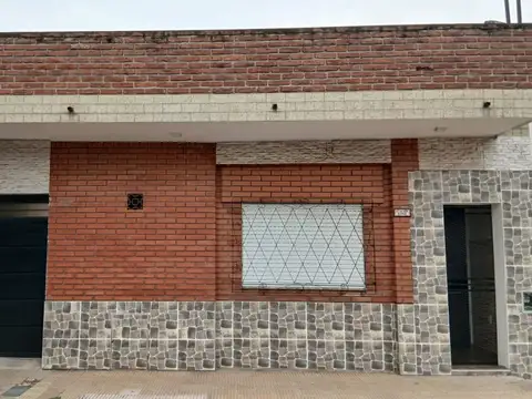 Casa - Venta - Argentina, Tres de Febrero - Parodi 4268