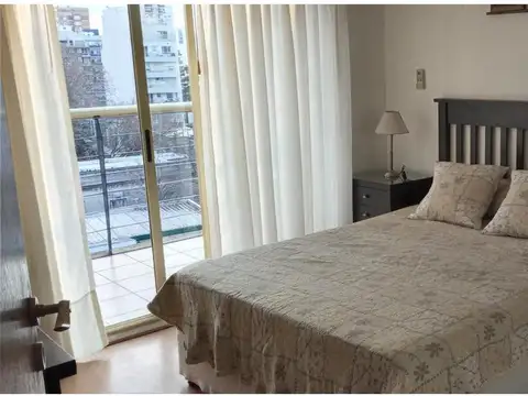 Tres Ambientes Con Balcón