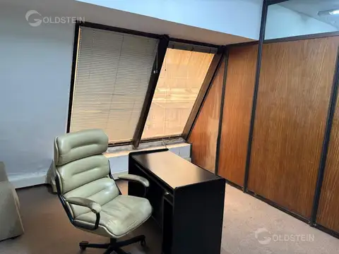 Oficina en Alquiler 50 años