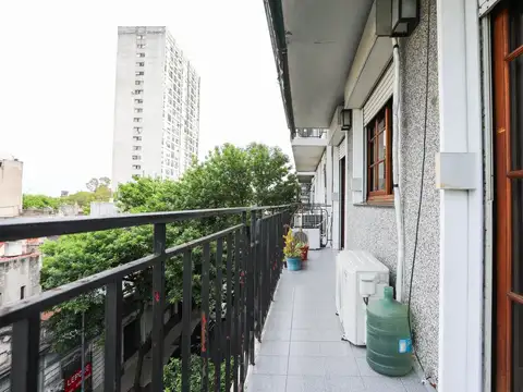 Departamento en Venta en Velez Sarsfield, USD 159.000