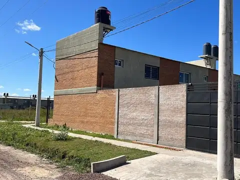 Casa en Alquiler de 3 dormitorios