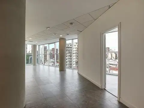 Oficina en Alquiler en Urquiza R, USD 3.300