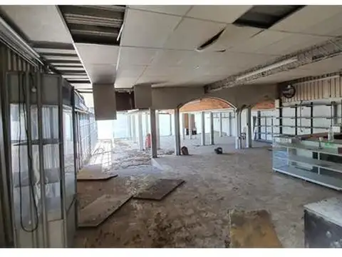 Local en Venta en Lomas de Zamora, USD 350.000