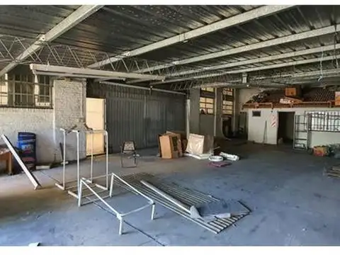 AVENIDA JUAN DOMINFO PERON al 3700