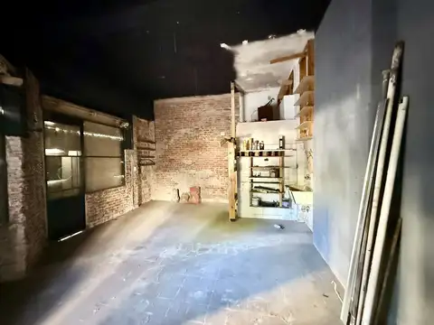 Local en Alquiler Via Púb.