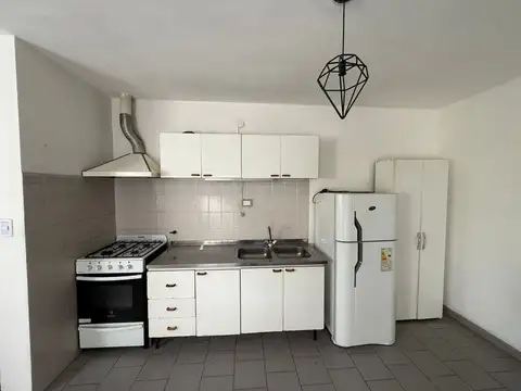 Depto Tipo Casa 3 ambientes con 1 baño