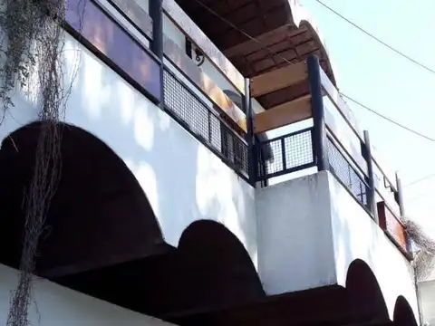 3 Casas sobre Lote propio de 329m2 -  VILLA ADELINA