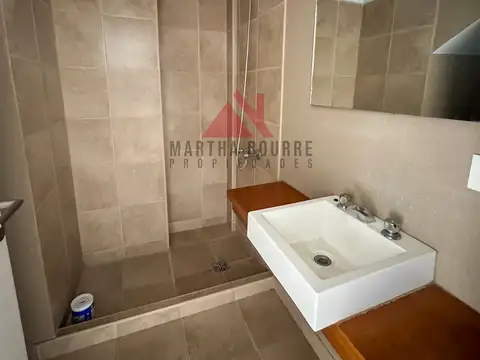 Departamento en Alquiler con 1 cocheras