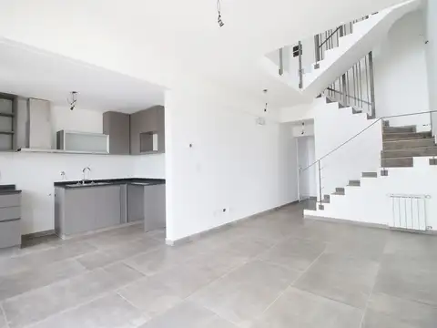 VENTA DEPTO DUPLEX CON TERRAZA Y COCHERA  QUILMES