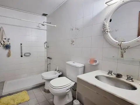 Depto Tipo Casa 3 ambientes con 2 baños