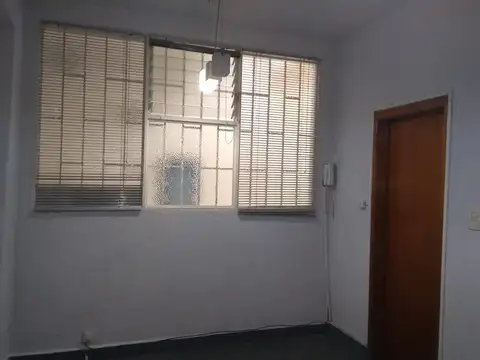 Oficina en Venta 40 años