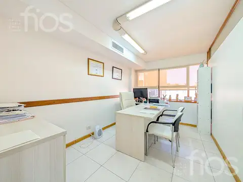 Oficina en Venta en Centro, USD 64.900