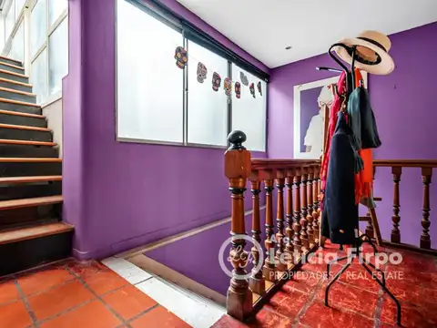 Depto Tipo Casa en Venta de 5 ambientes