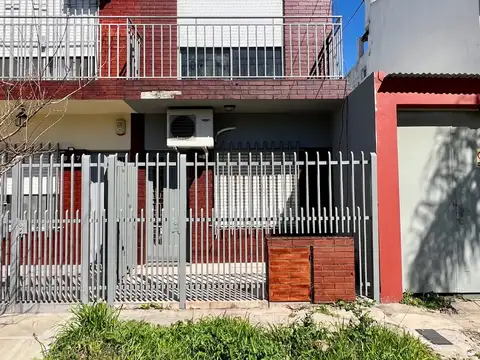 PH EN DUPLEX - 4 AMB - CON PATIO - APTO CREDITO HIPOTECARIO
