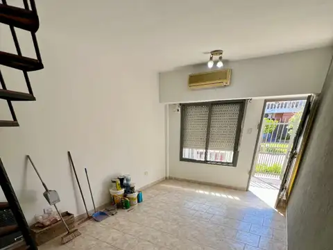 Depto Tipo Casa en Venta de 3 dormitorios